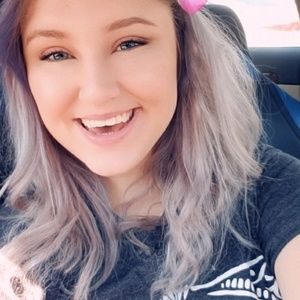 Meet your Posher, Kara